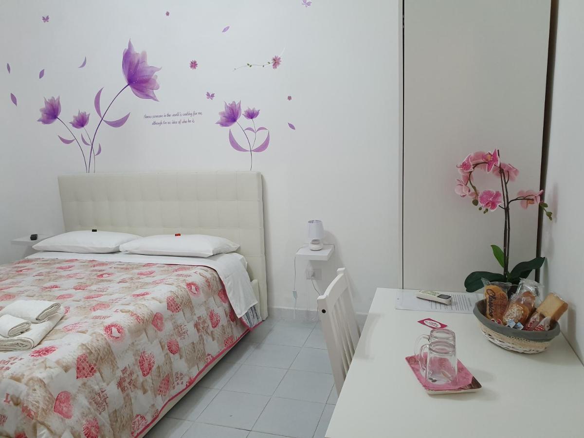 Bed and Breakfast Le Tre Orchidee Salerno Exteriér fotografie