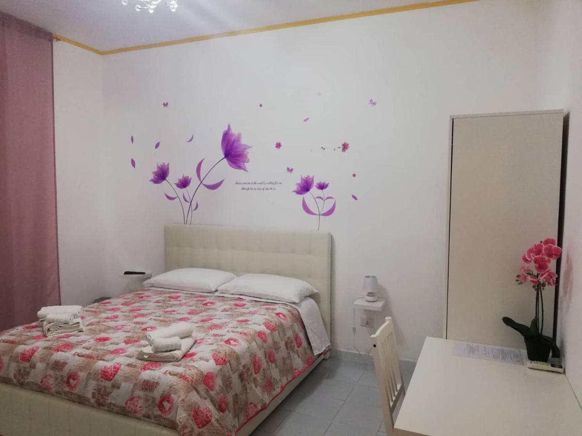 Bed and Breakfast Le Tre Orchidee Salerno Exteriér fotografie