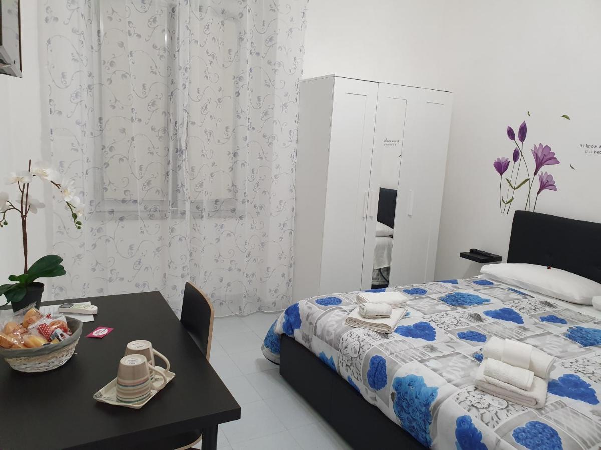 Bed and Breakfast Le Tre Orchidee Salerno Exteriér fotografie